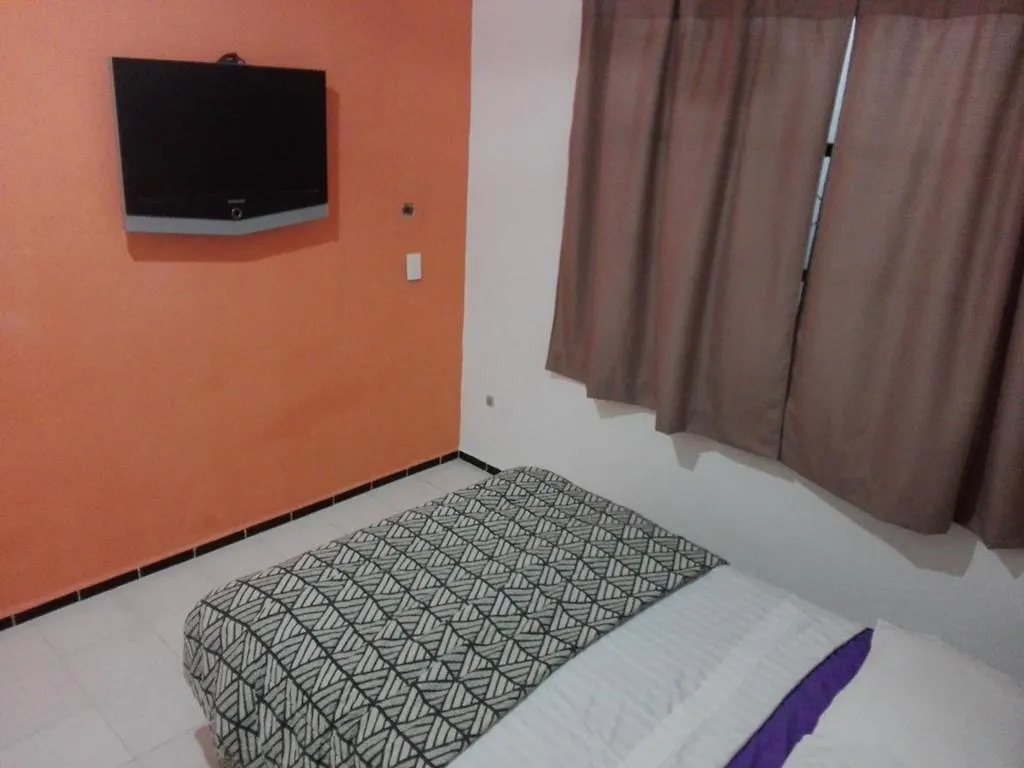 بيت ضيافة بلايا ديل كارمن Guacamaya Hostel